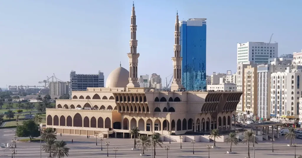 Vše o SHARJAH (ŠARDŽA) – Historie, Kultura a Fungováním Emirátu sharjah sardza emirat dubaj