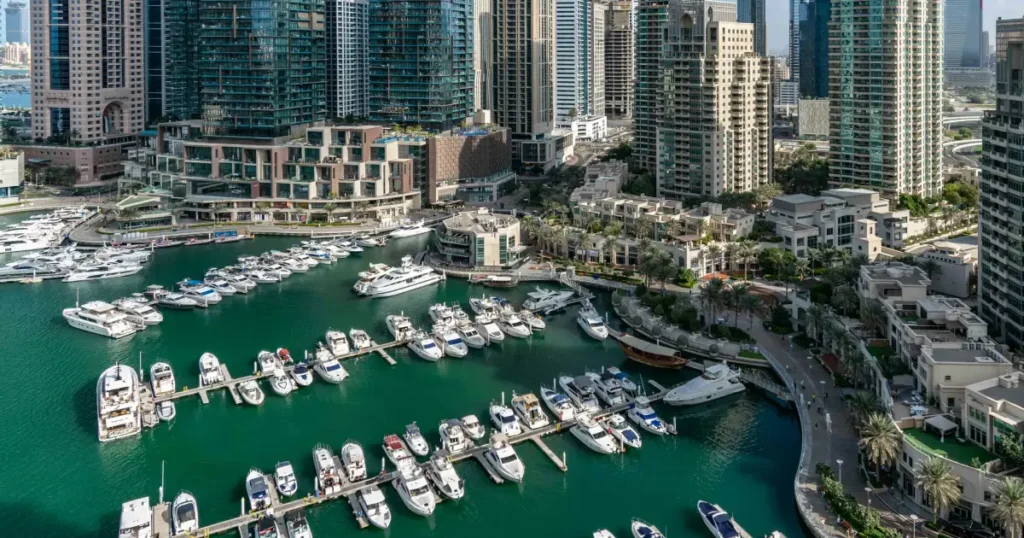 Lokality v Dubaji - Dubai Marina - Kompletní průvodce